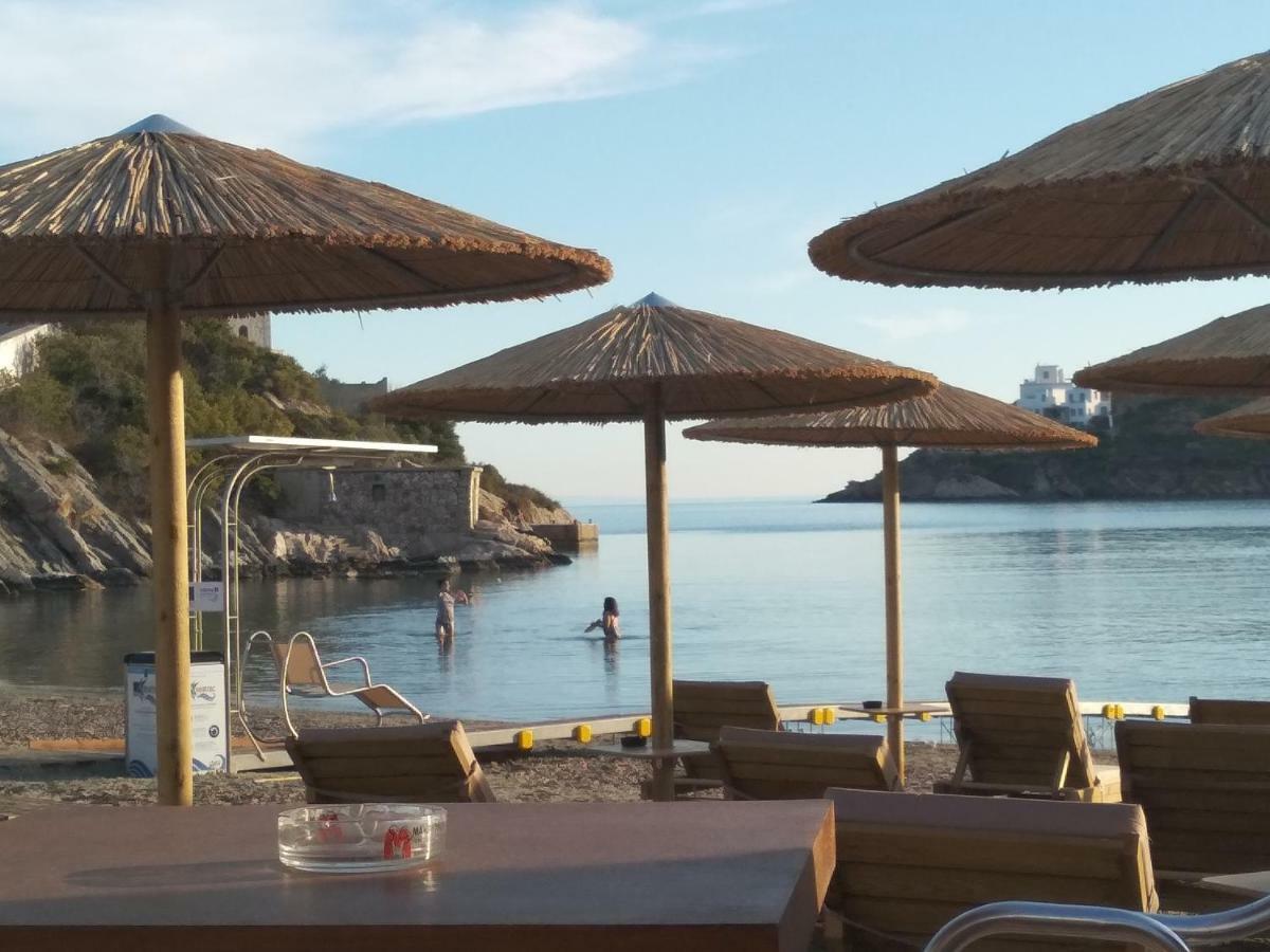 Akti Miaouli Holiday Home Vari  Ngoại thất bức ảnh