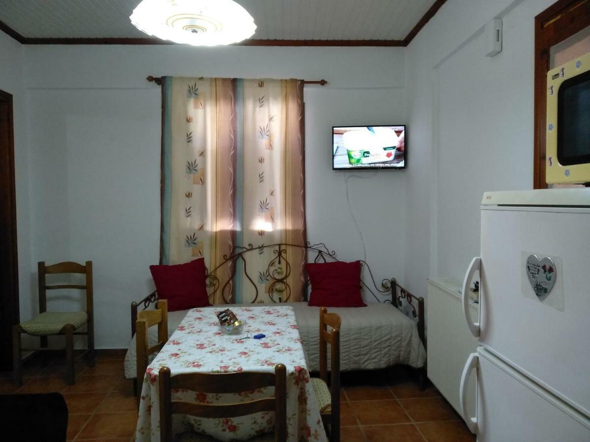 Akti Miaouli Holiday Home Vari  Ngoại thất bức ảnh